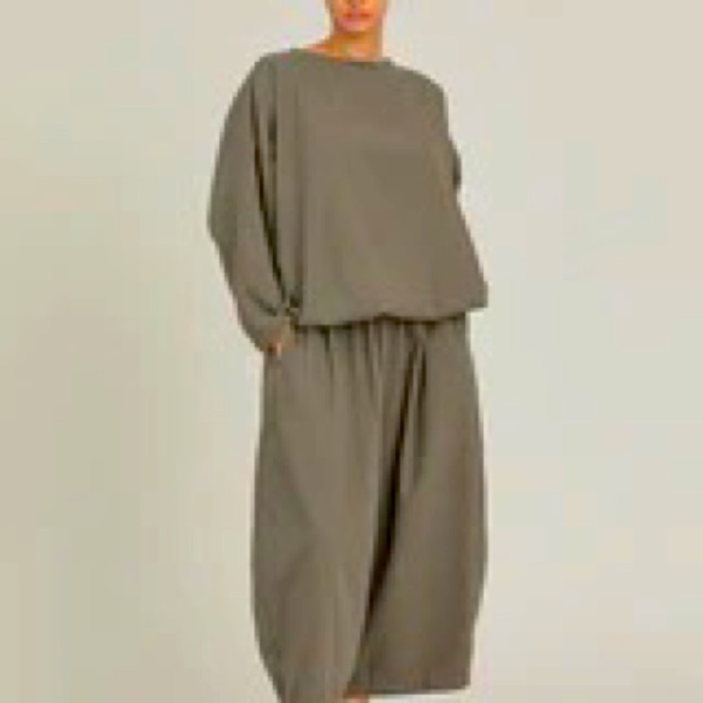 NWT Balloon Jumpsuit in Mud